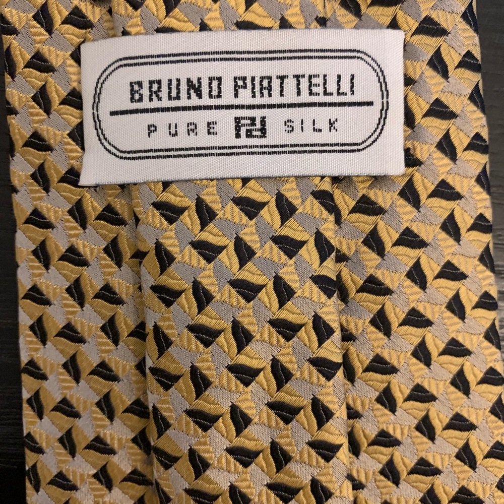 100% Silk Bruno Piattelli Tie